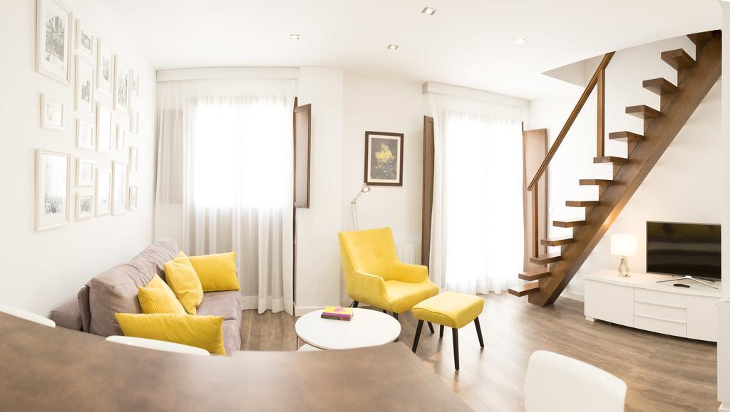 Aia Exclusive Apartments Granada Bagian luar foto