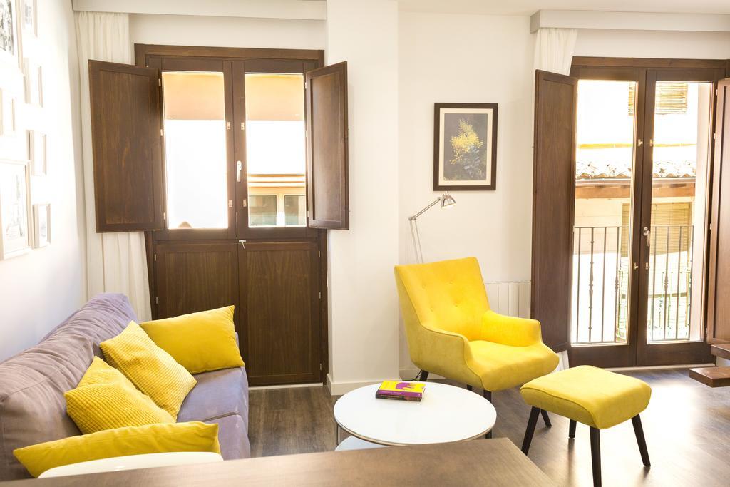 Aia Exclusive Apartments Granada Bagian luar foto