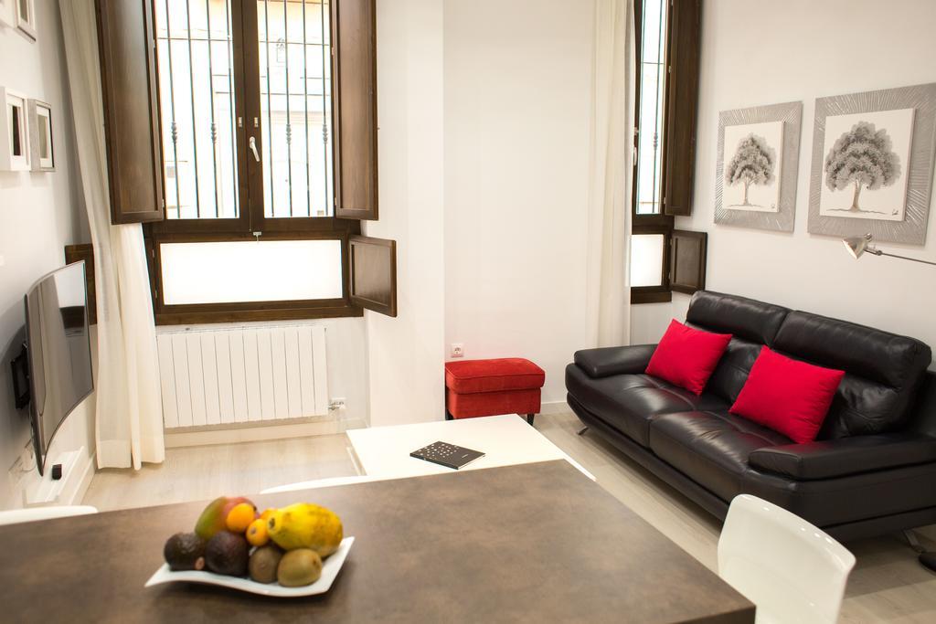 Aia Exclusive Apartments Granada Bagian luar foto