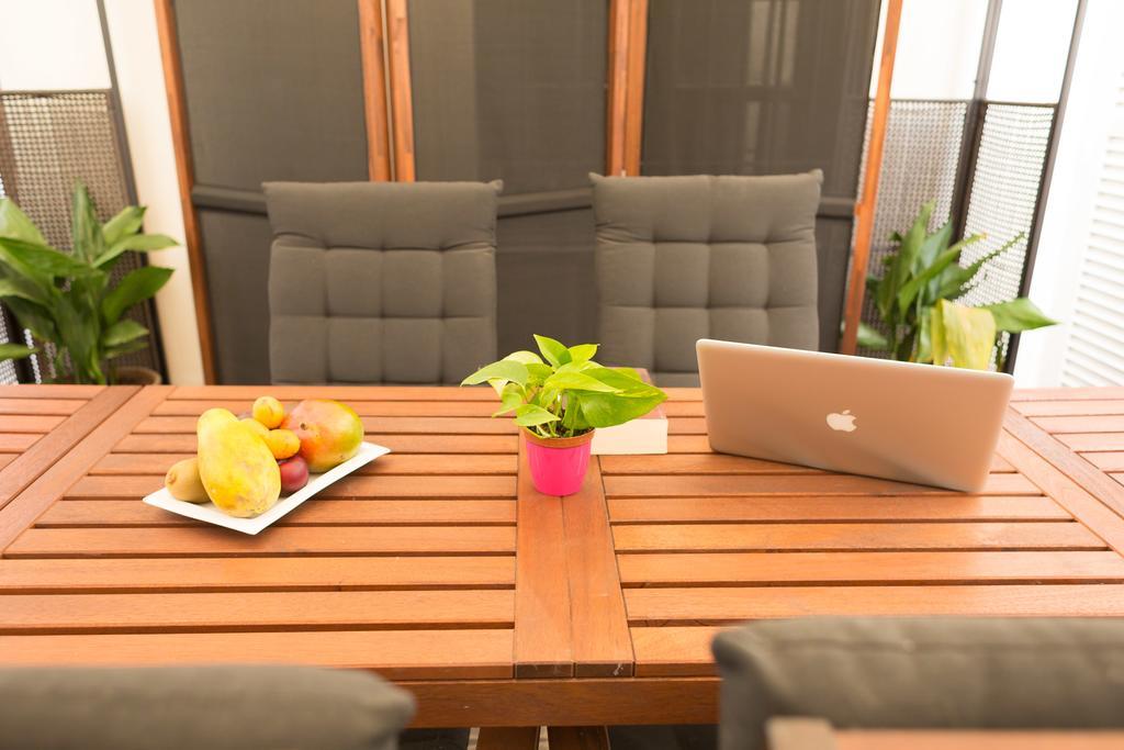 Aia Exclusive Apartments Granada Bagian luar foto